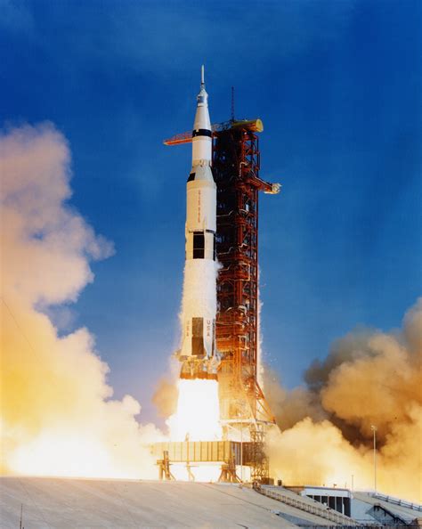 image of the Apollo 11 lift-off. 16 July 1969. Scan by Kipp Teague.